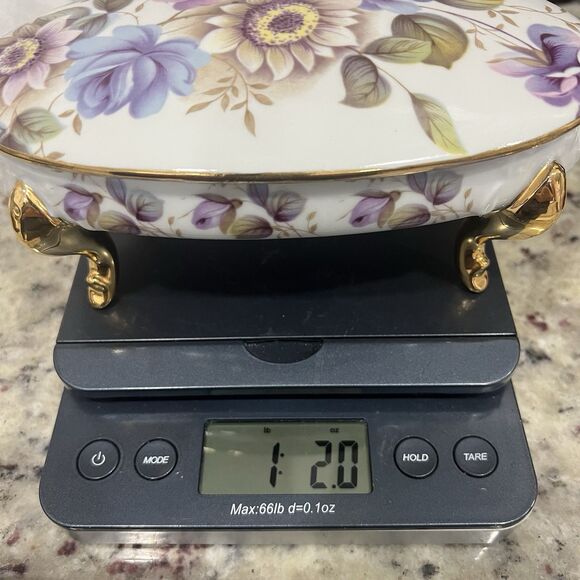 Porcelain‎ Trinket Box With Gold Gilded Feet Oval Shaped With Hand Painted Roses - Picture 16 of 16